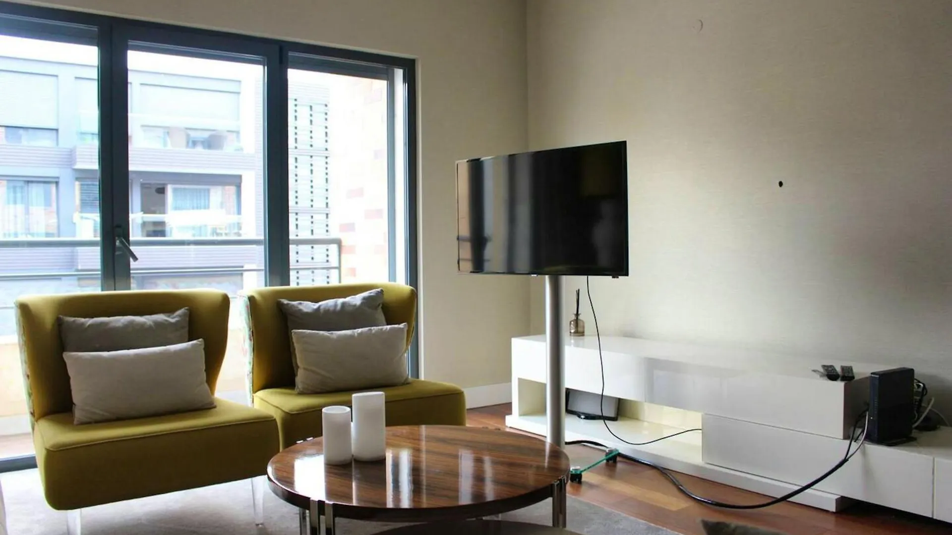 Apartment 2 Bedrooms Apartement With Shared Pool And Wifi At Lisbon