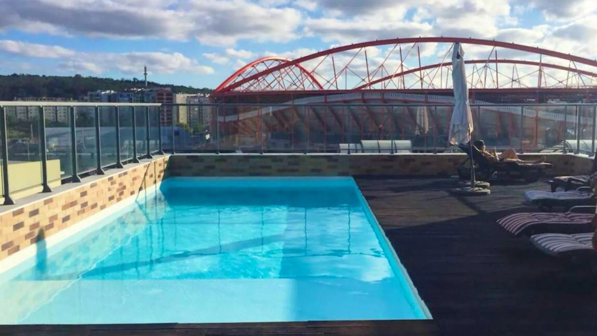 2 Bedrooms Apartement With Shared Pool And Wifi At Lisbon Apartment